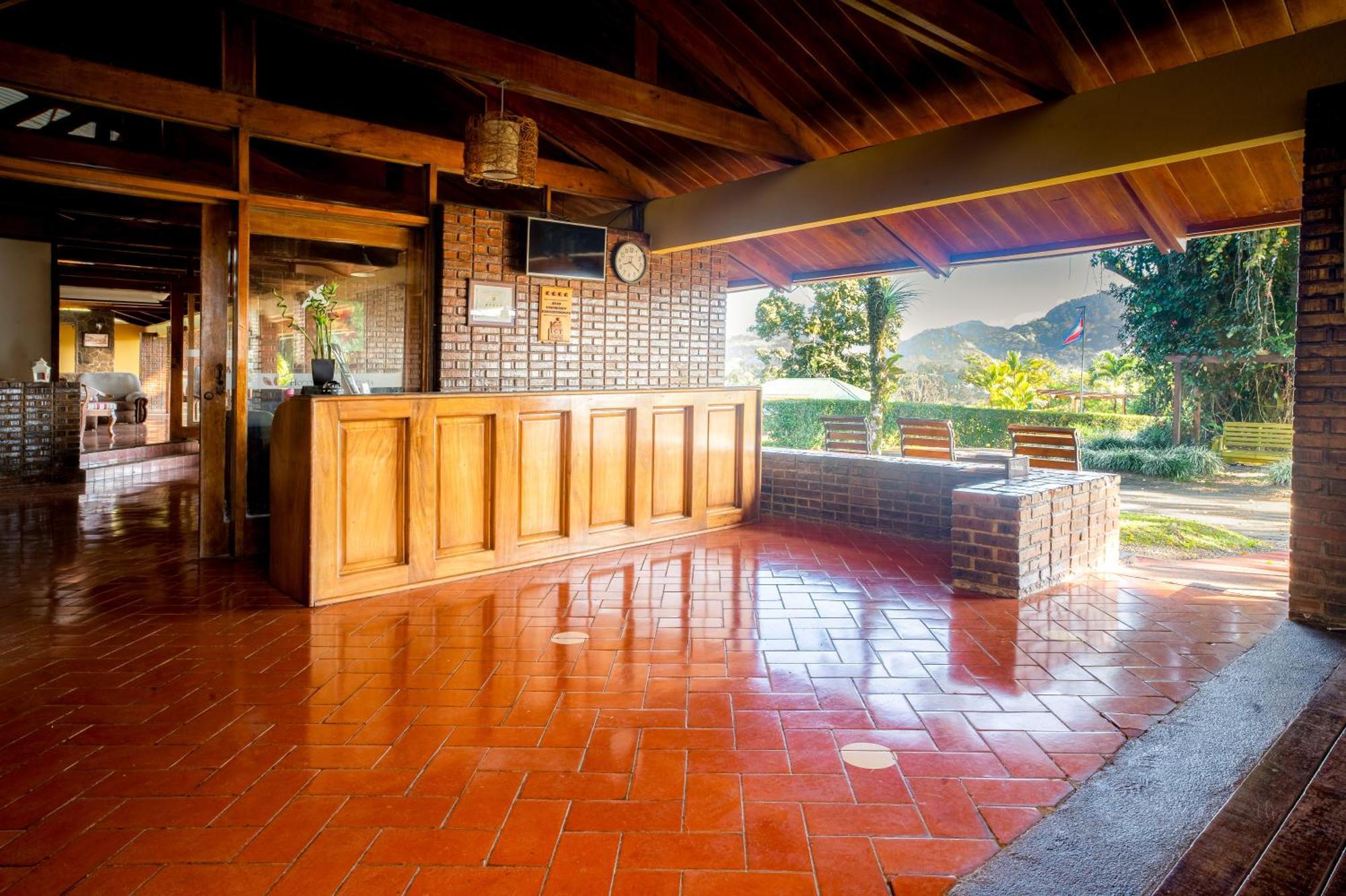 Hotel Villa Florencia Турриальба Экстерьер фото